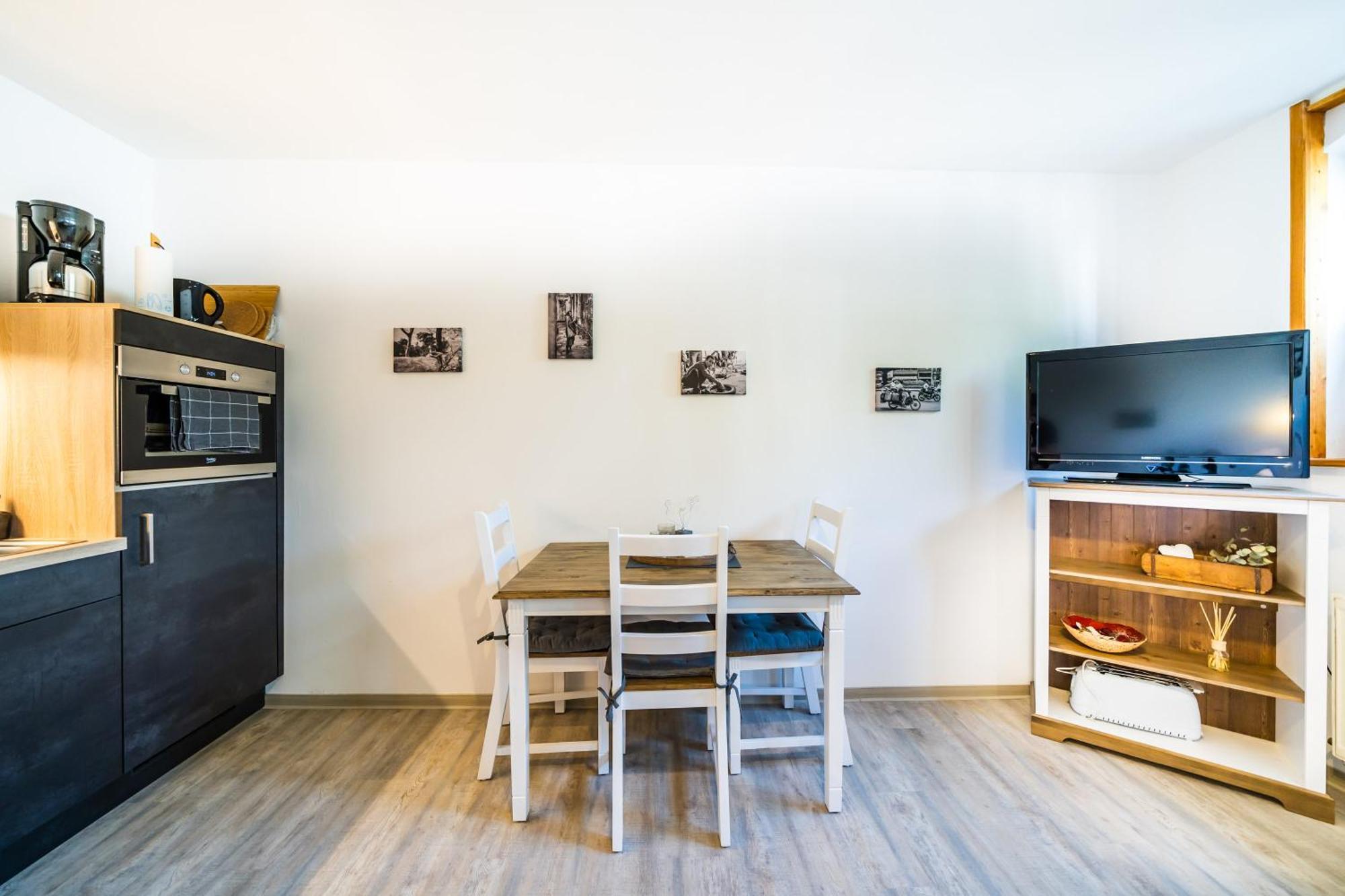 Fewo Janks I 11A-N1 I Zentrales Apartment ヴィッツェンハウゼン エクステリア 写真